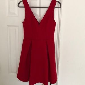 Brand new elegant dress. Size S.